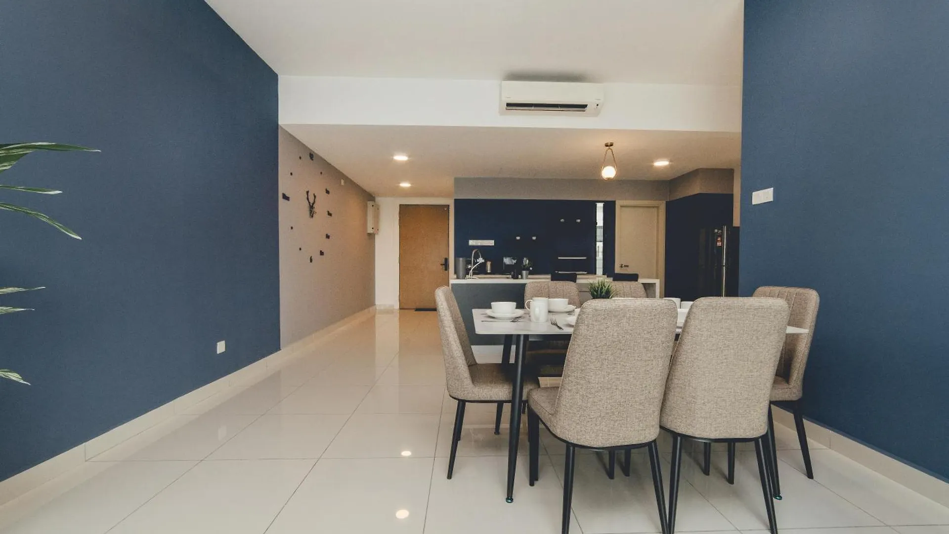 Mosaic Southkey Blue7 3Br 8Pax By Our Stay Johor Bahru Apartment
